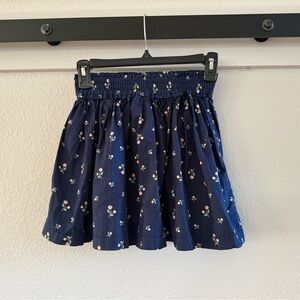 Hanna Andersson Floral Navy Twirl Skirt, size 130 (8)